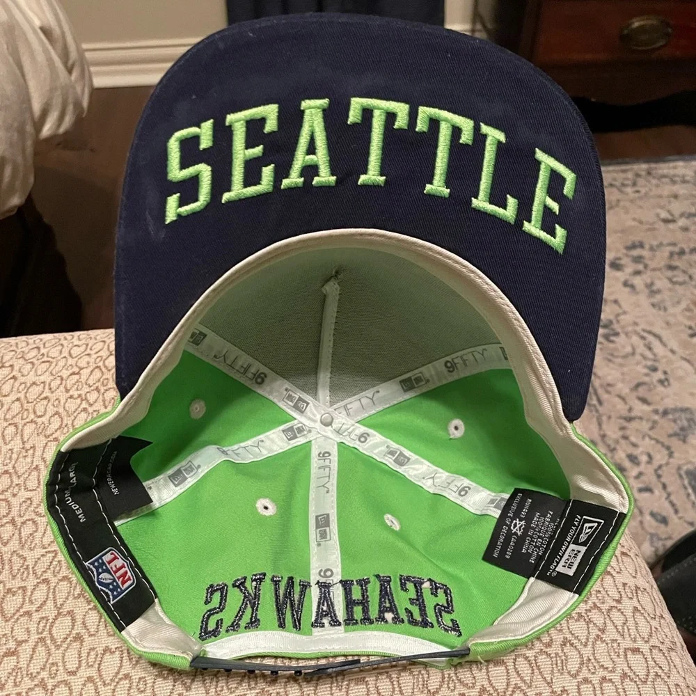 Seattle Seahawks flat bill snap back hat - Picture 2 of 3
